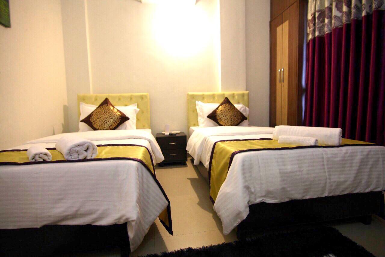 Veridical Hospitality, Baner - Pune Bed and Breakfast Exteriör bild