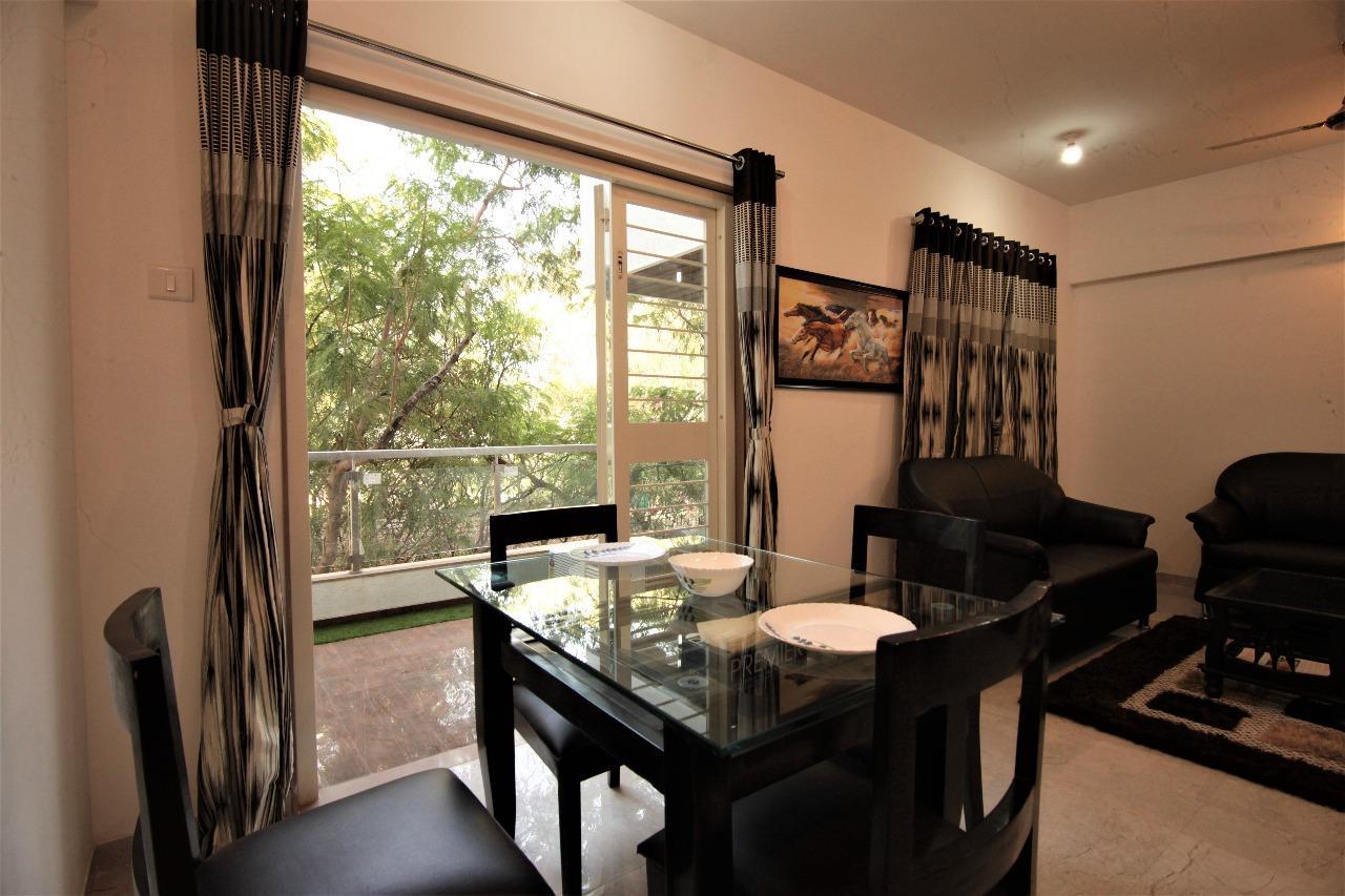 Veridical Hospitality, Baner - Pune Bed and Breakfast Exteriör bild